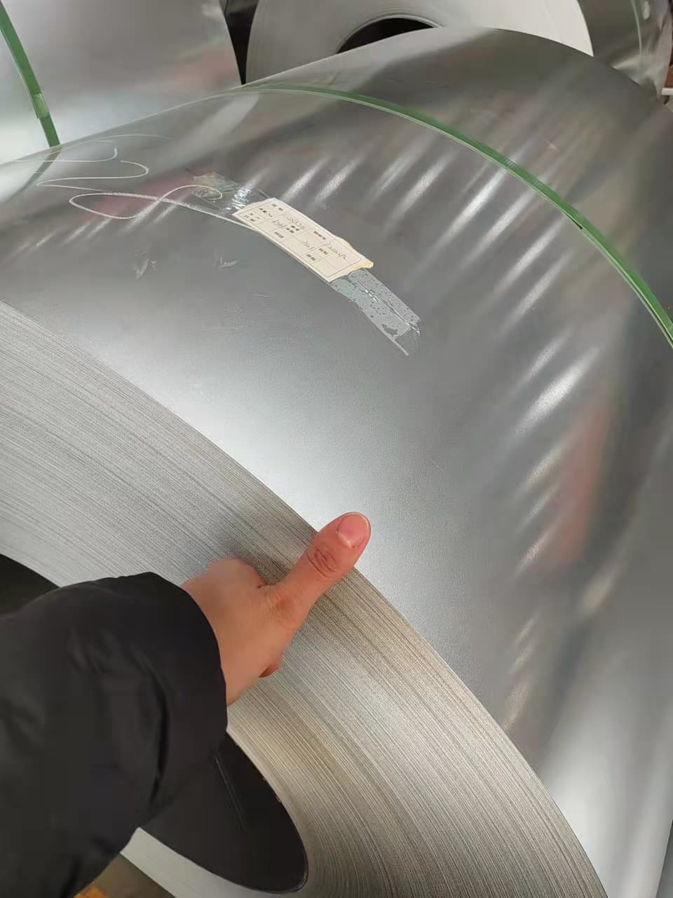 He/She steel sheet and coil product range