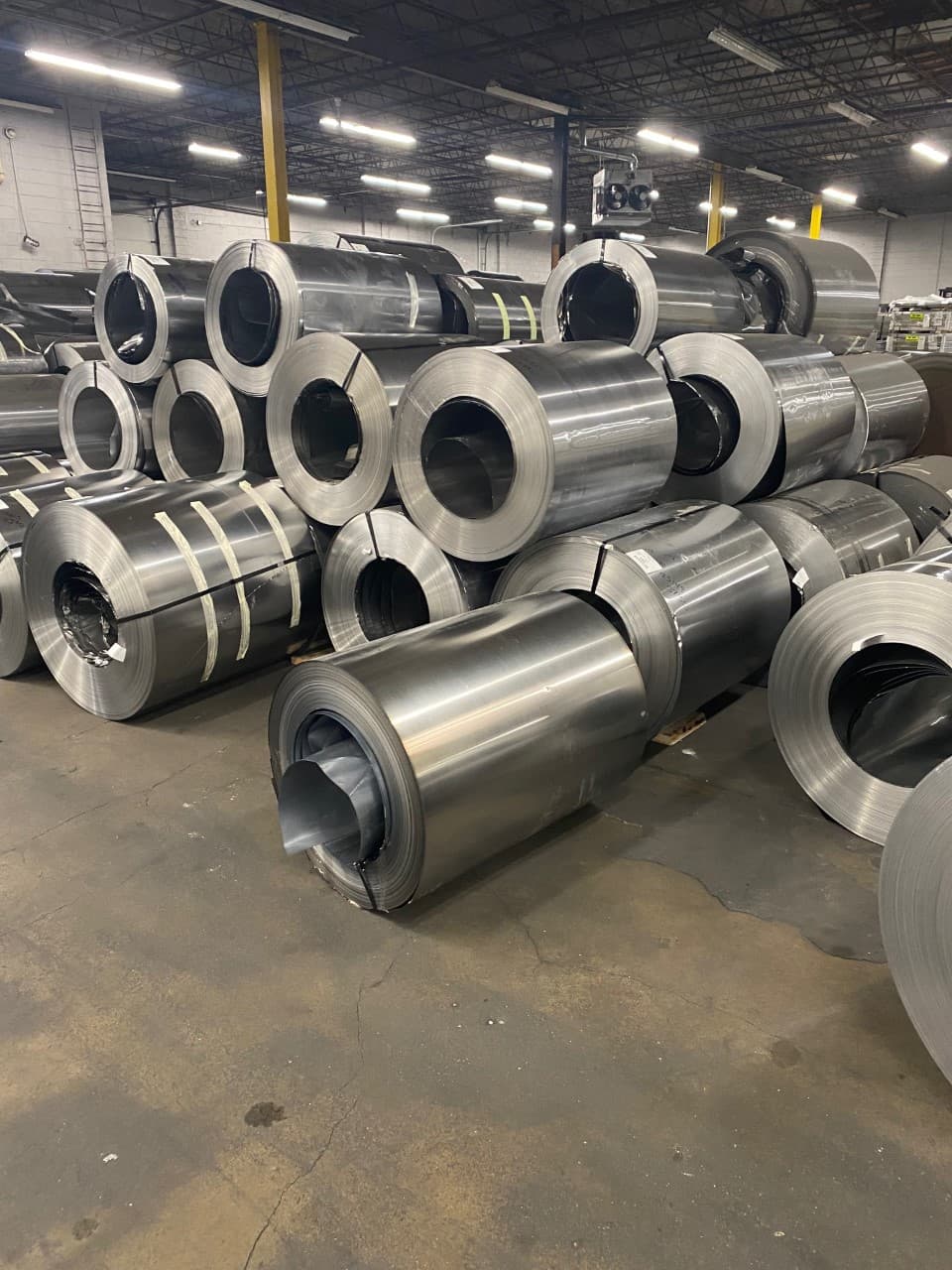 Tin-free steel (ECCS) for beverage and food packaging